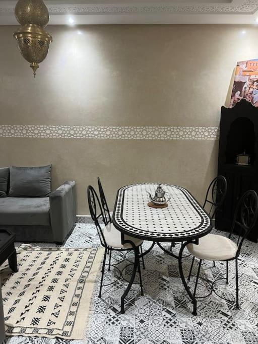 Appartement Proche Aeroport Marrakesch Exterior foto
